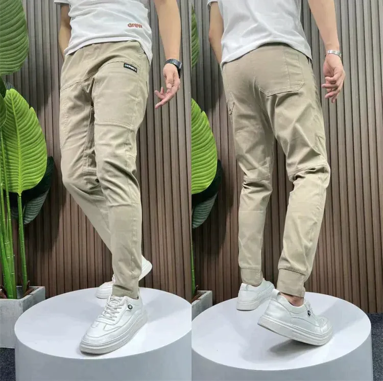 ACARI | Stretchy cargo pants