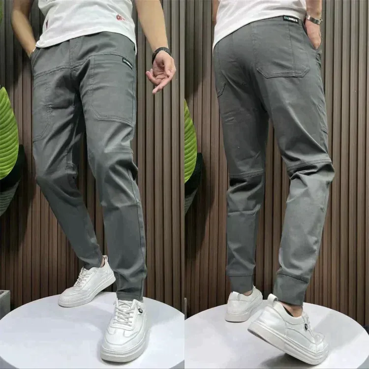 ACARI | Stretchy cargo pants