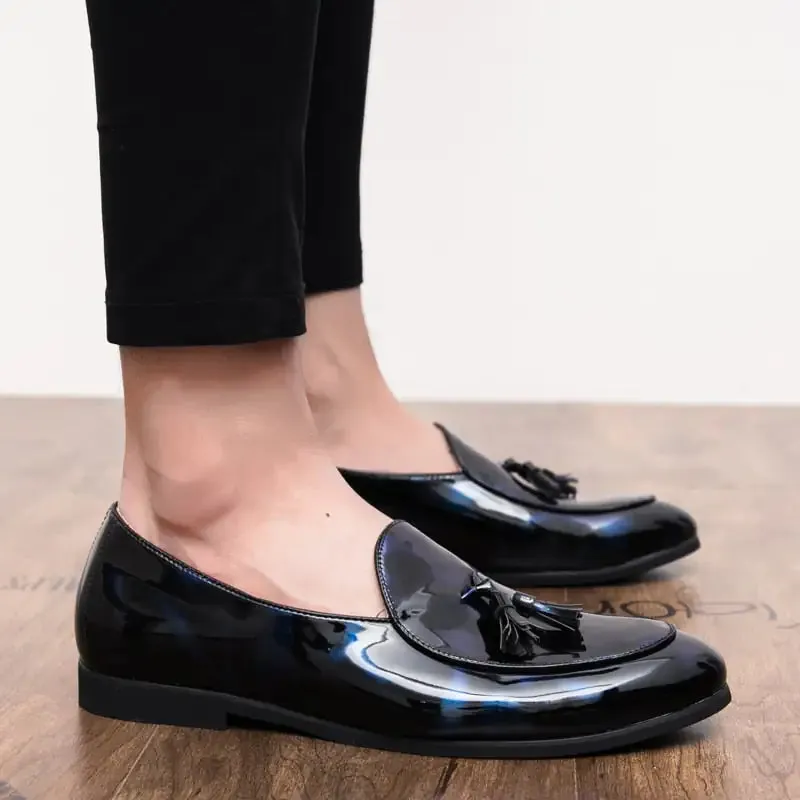 Luxurious Italian Glossy Leather Loafers - Premium Quality, Elegant Design