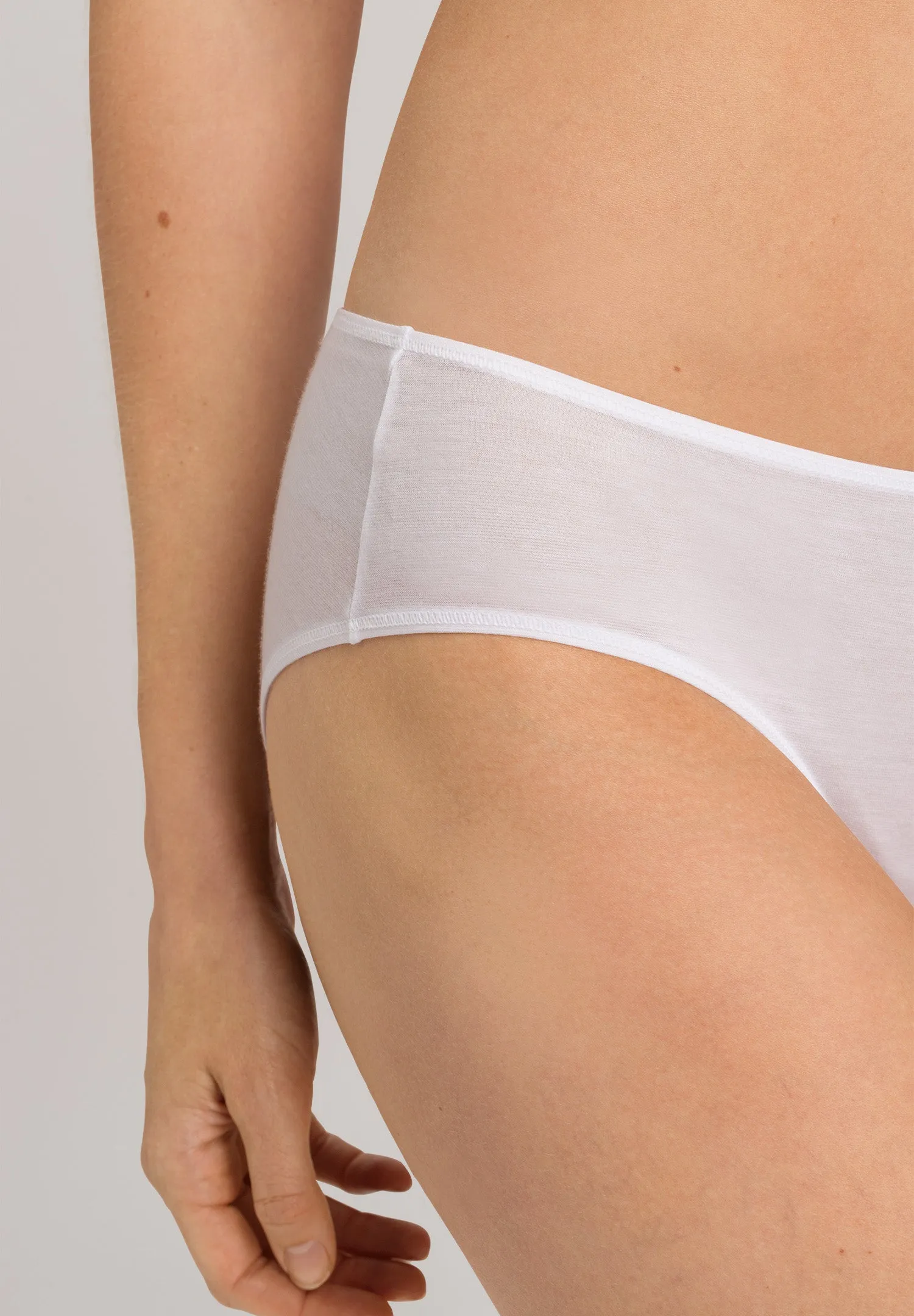 Ultralight Hi Cut Brief | White 71819-101